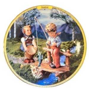 Hummel-M. J. Hummel Seasons of Joy August Plate #7891A